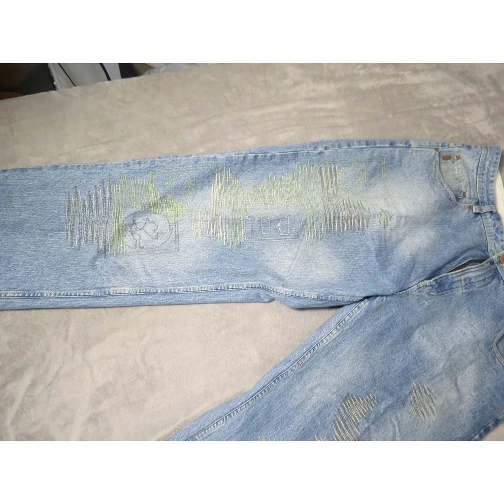 Pepe Jeans crafted from